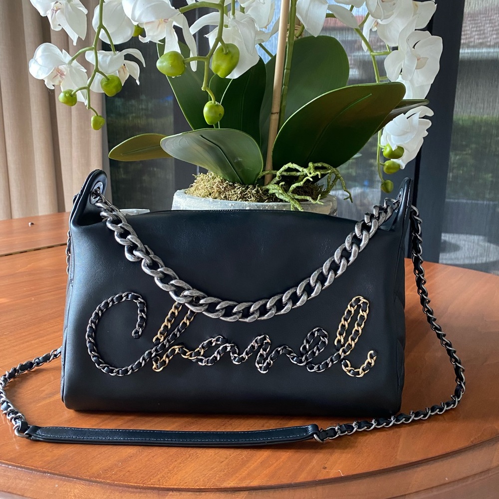 ‼️SOLD‼️💯% Authentic Brand New Chanel Hobo
